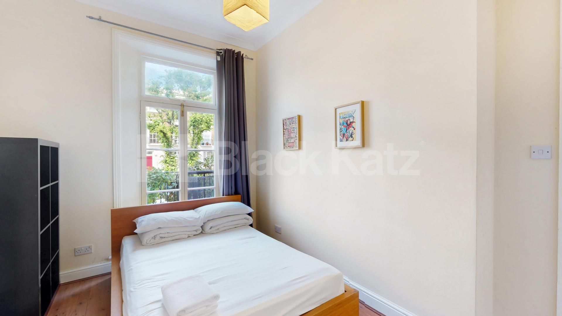Stylish 3 bedroom flat on quiet residential street in Camden  Rochester Road, Camden